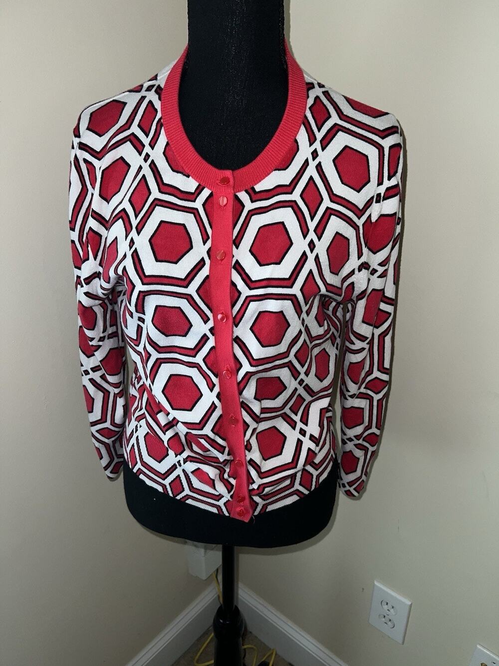 Crown & Ivy Cardigan Sweater Women Pink Hexagon Lightweight Knit Button-Front M